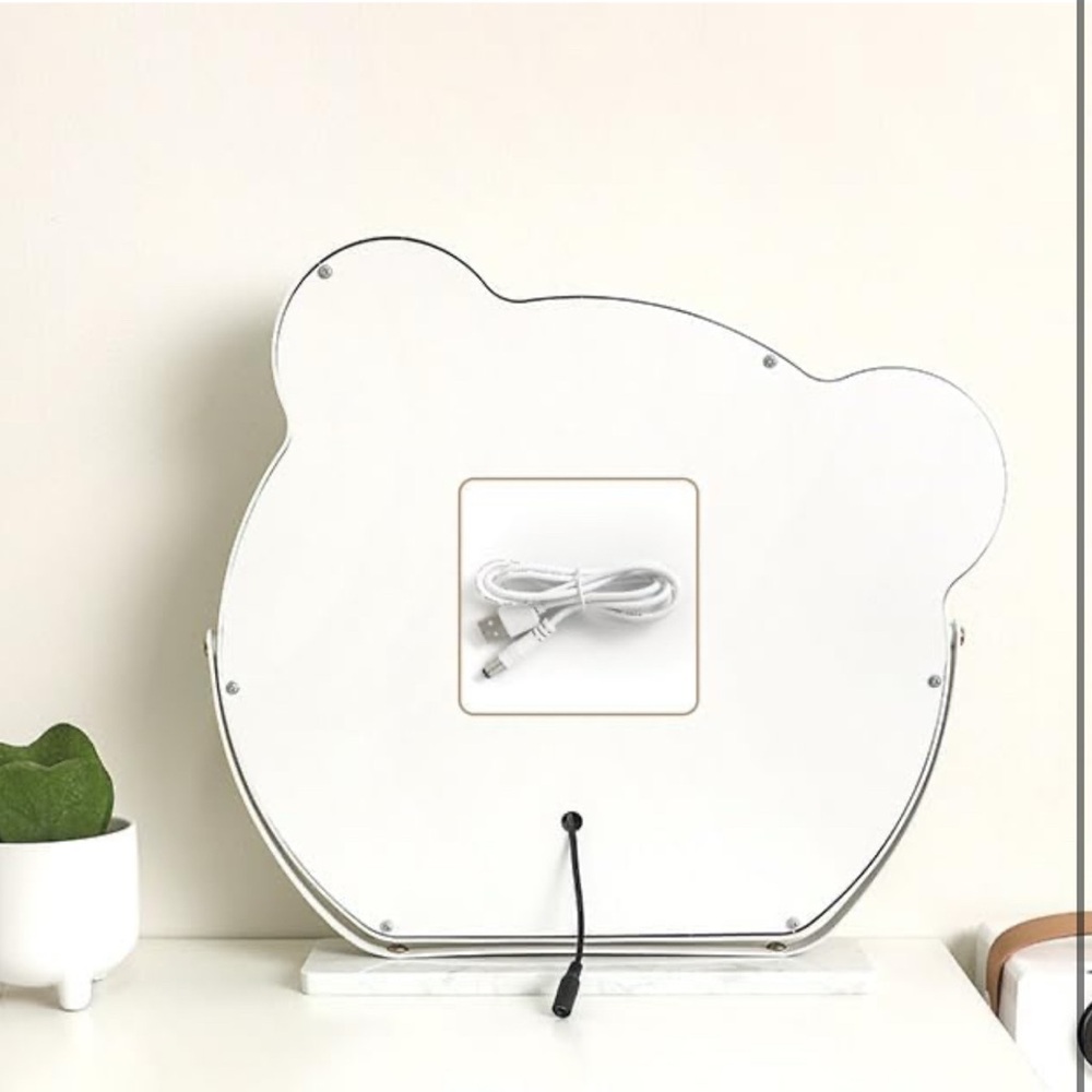 Vanity Mirror W Lights Bear Shape Hollywood Mirror NWT - Picture 8 of 9